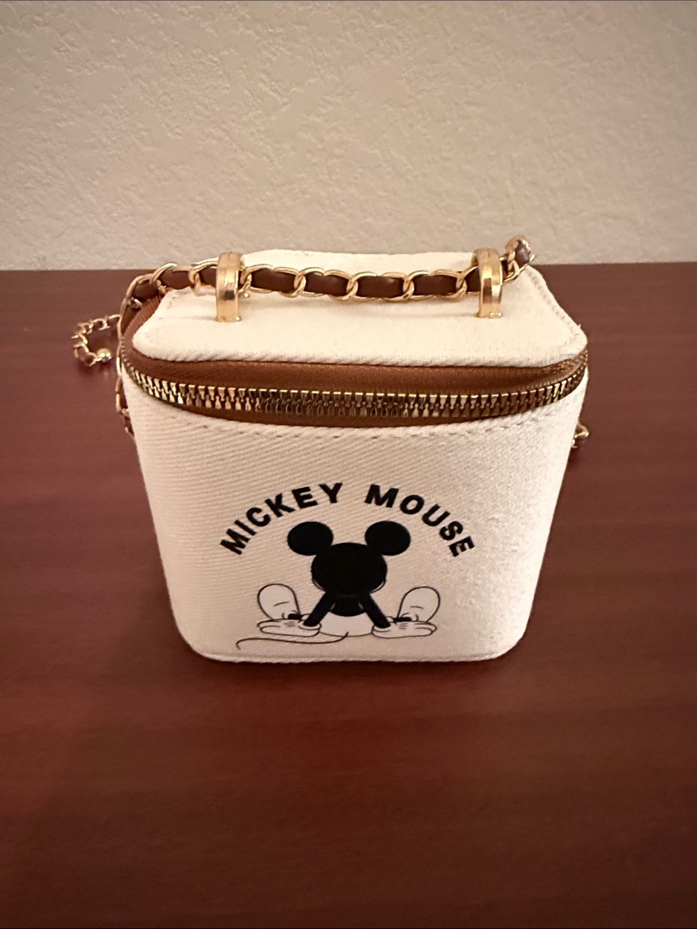 Mickey Mouse Bag and Scrunchie Bundle - Picture 14 of 16